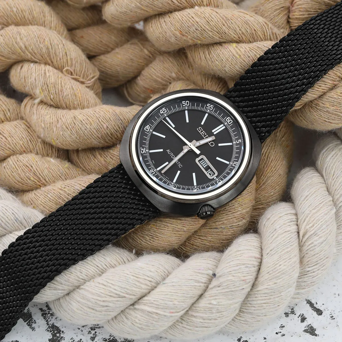 Classic Tapered Wire Mesh Band, PVD Black