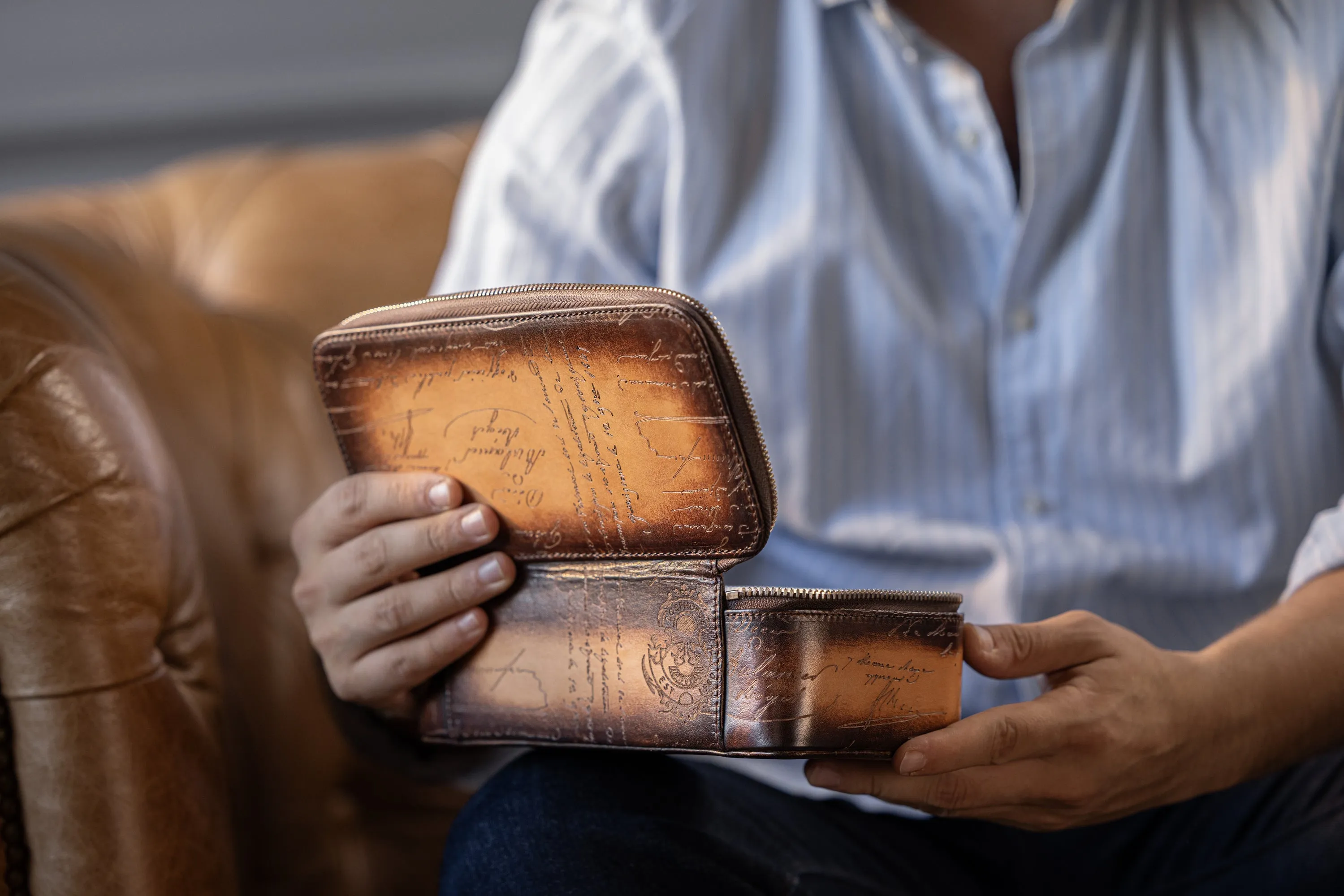 Ephesus Watch Case - Parchment Patina Light Tan For 3 Watches